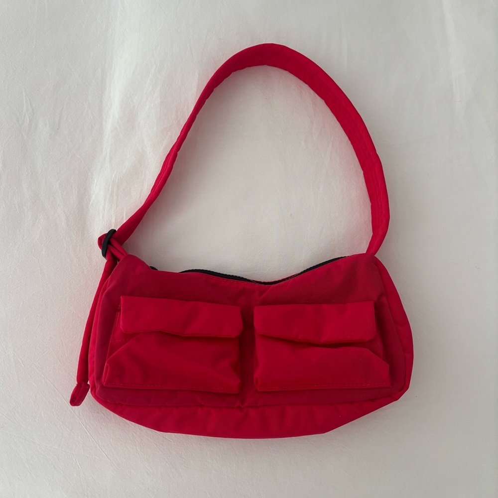 BAGGU Red Cargo Shoulder Bag